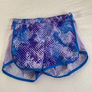 Old Navy Active shorts